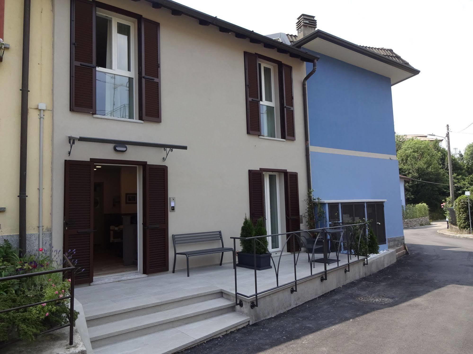 Italianway - Affittacamere Brenna San Fermo della Battaglia Buitenkant foto